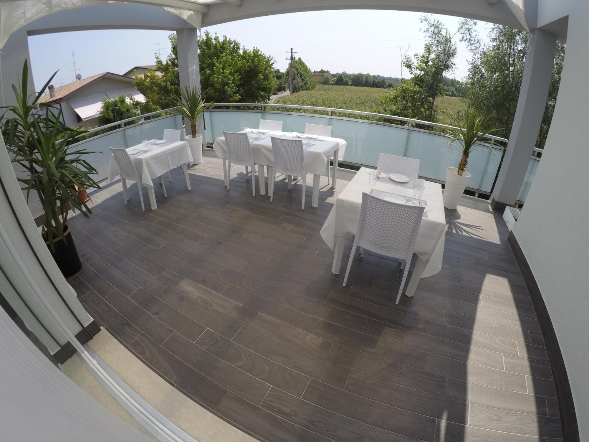 B&B Villa Del Lago Desenzano del Garda Exterior foto