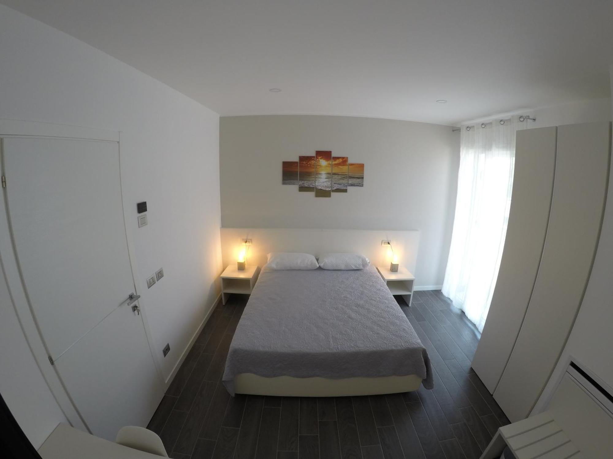 B&B Villa Del Lago Desenzano del Garda Exterior foto